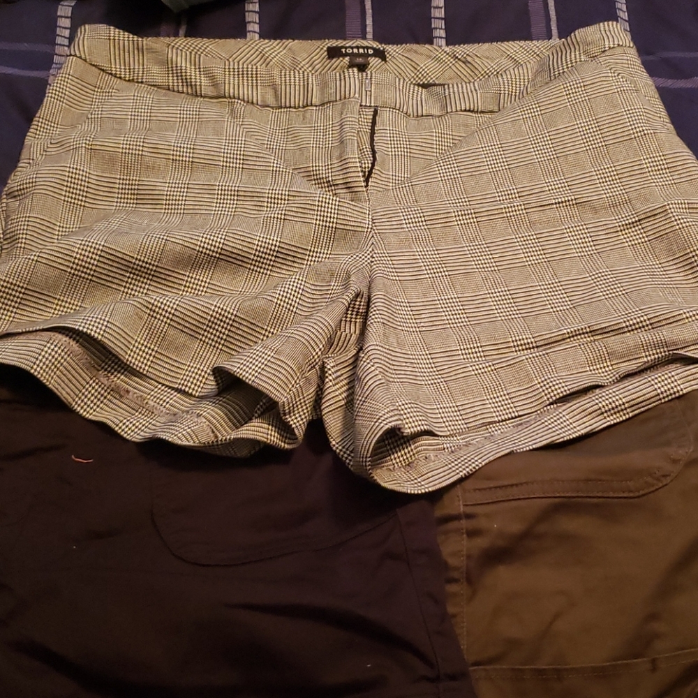 Black white plaid shortie shorts